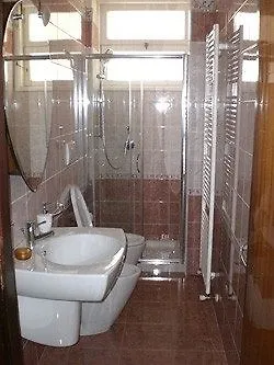 Le Sorelle * ليتشي